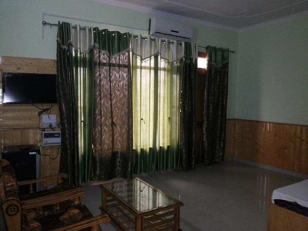 Himgiri Resort Nagchala 外观 照片